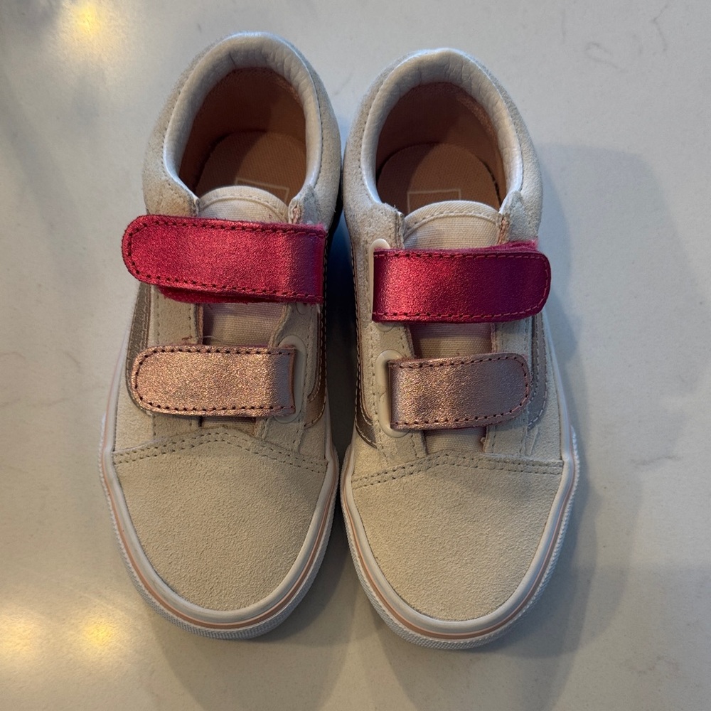 Vans Kids Cream Sneakers with Pink Straps